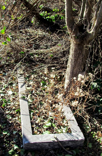 Grave without a headstone